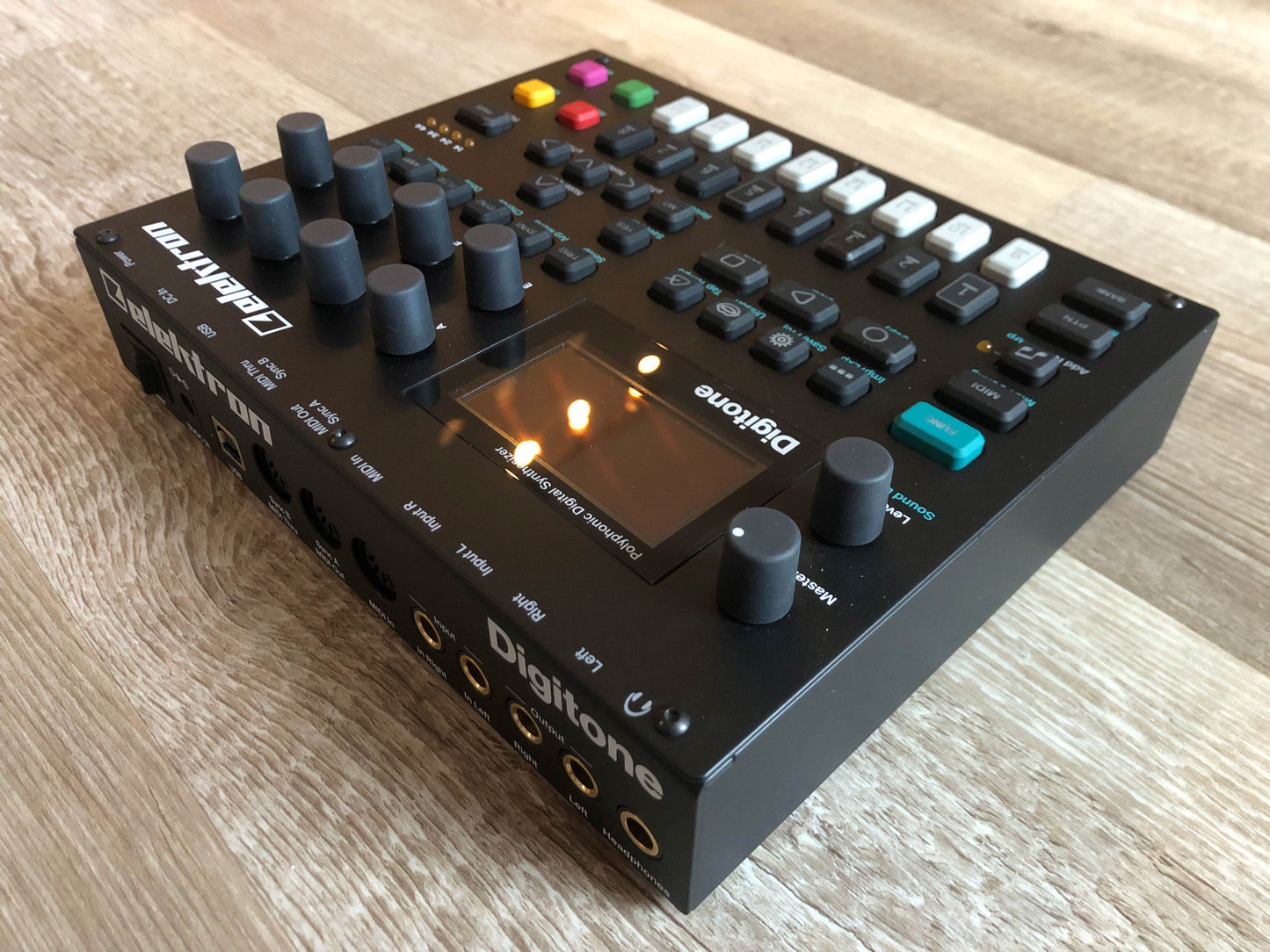 Elektron Digitone MKI w/ OG Box, PSU + New USB Cable
