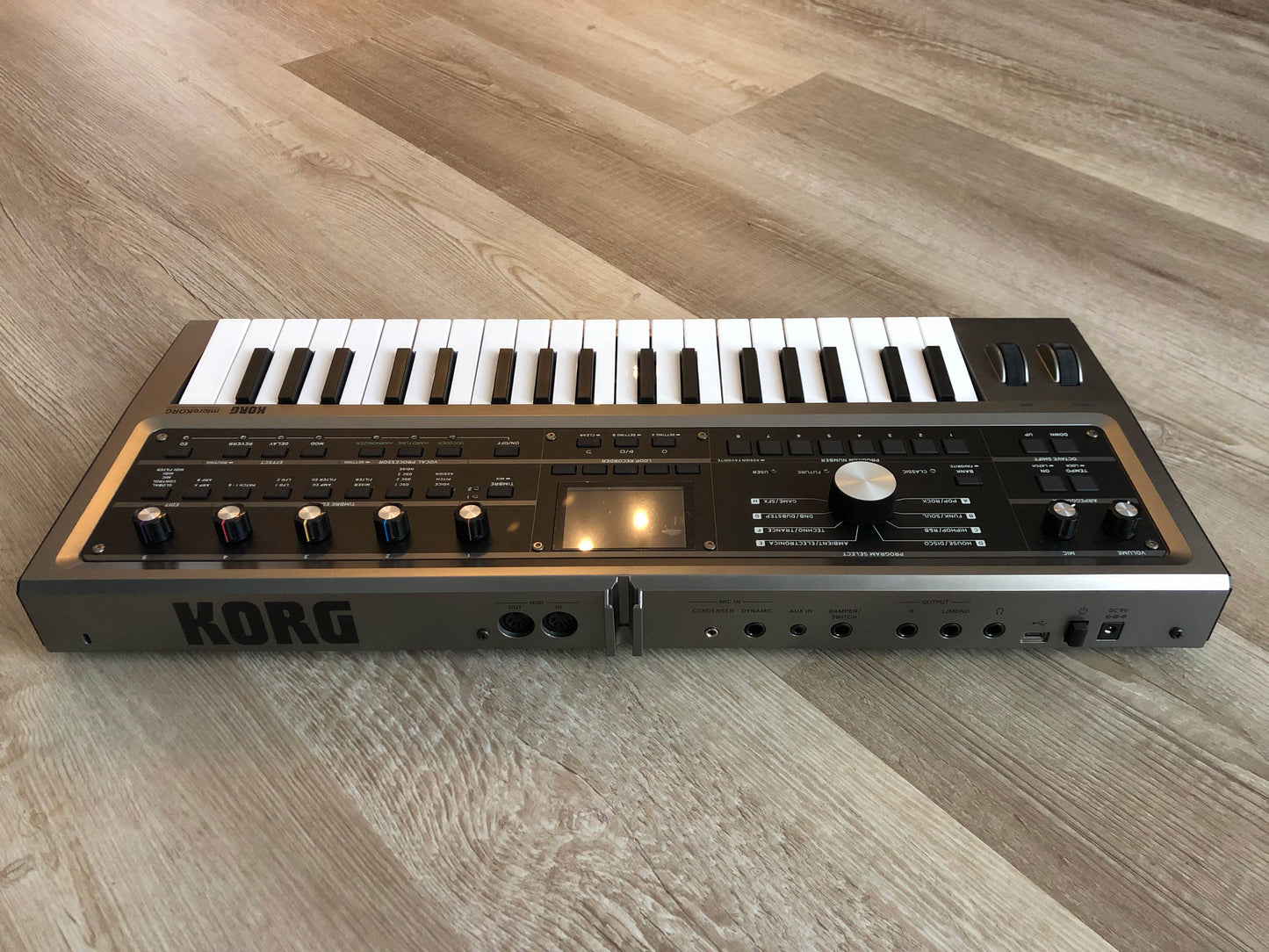 MicroKorg 2 Synthesizer & Vocoder w/ OG Mic, PSU + Quick Start Guide
