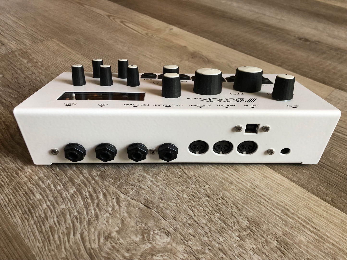 Modor NF-1M Polyphonic Desktop Synth w/ OG Box + USB Cable