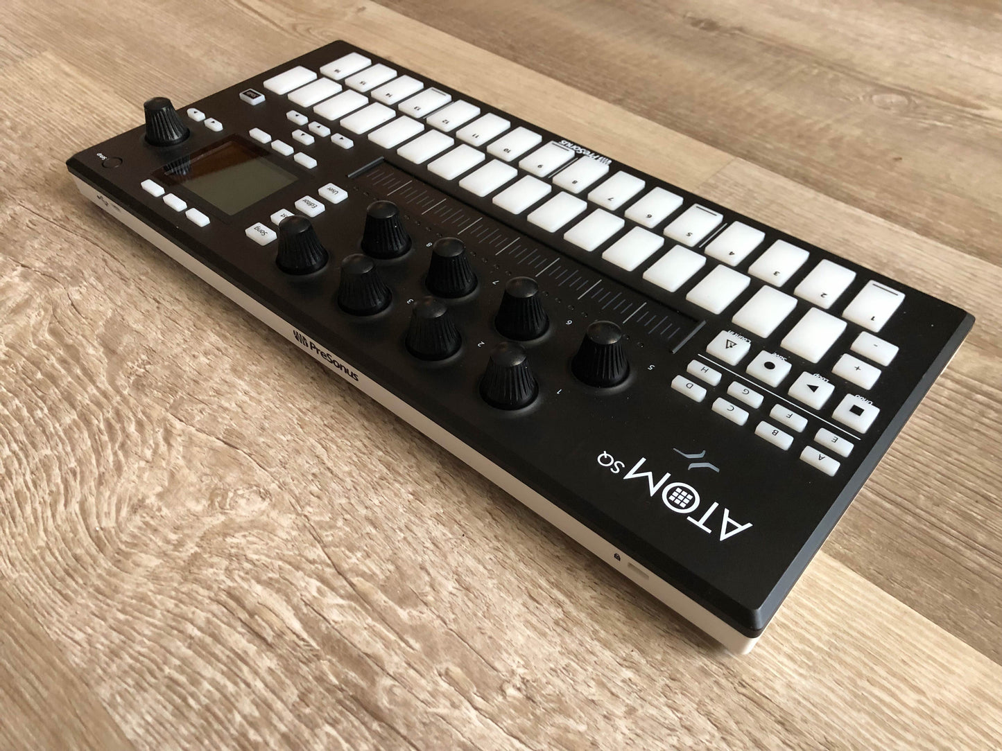 PreSonus ATOM SQ Hybrid MIDI Keyboard / Pad Controller w/ OG USB Cable