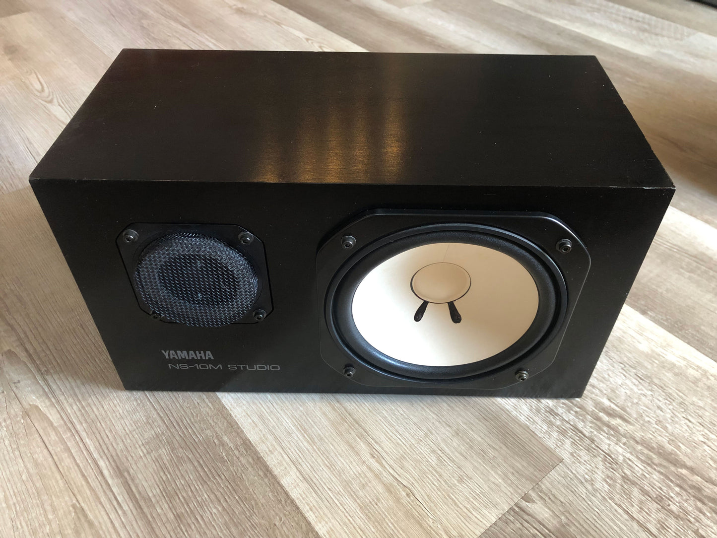 Yamaha NS-10M Studio Monitors in Excellent Condition
