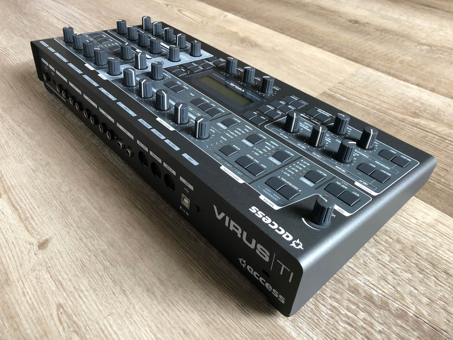 Access Virus TI2 Desktop w/ New Display, All New Tacts, Battery & HQ USB Cable + OG PSU