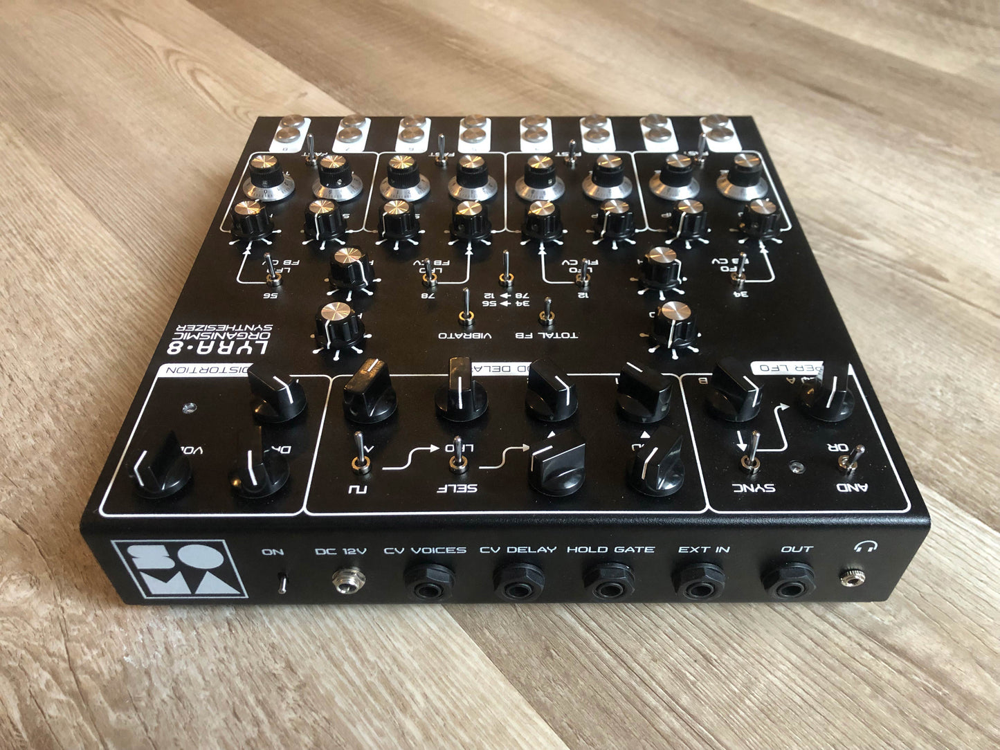 Custom SOMA Laboratory Lyra-8 Organismic Synthesizer Bundle w/ Tuner + Decksaver