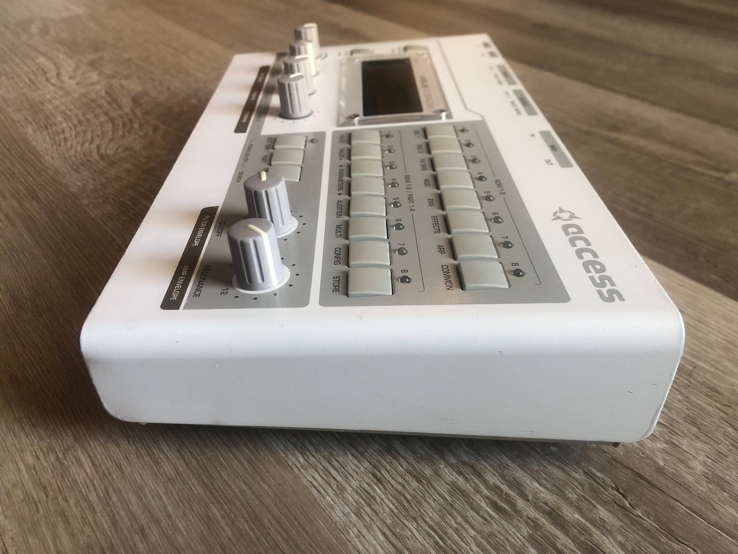 Access Virus TI Snow, All New Tacts & Pots, New Battery, LCD Bezel + PSU