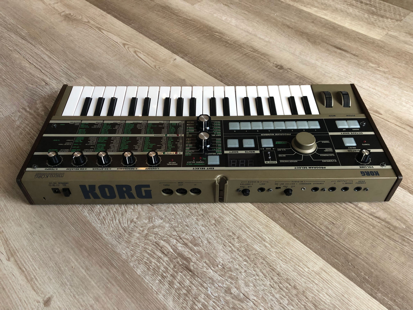 MicroKorg w/ Aftermarket Power Supply (no Mic)