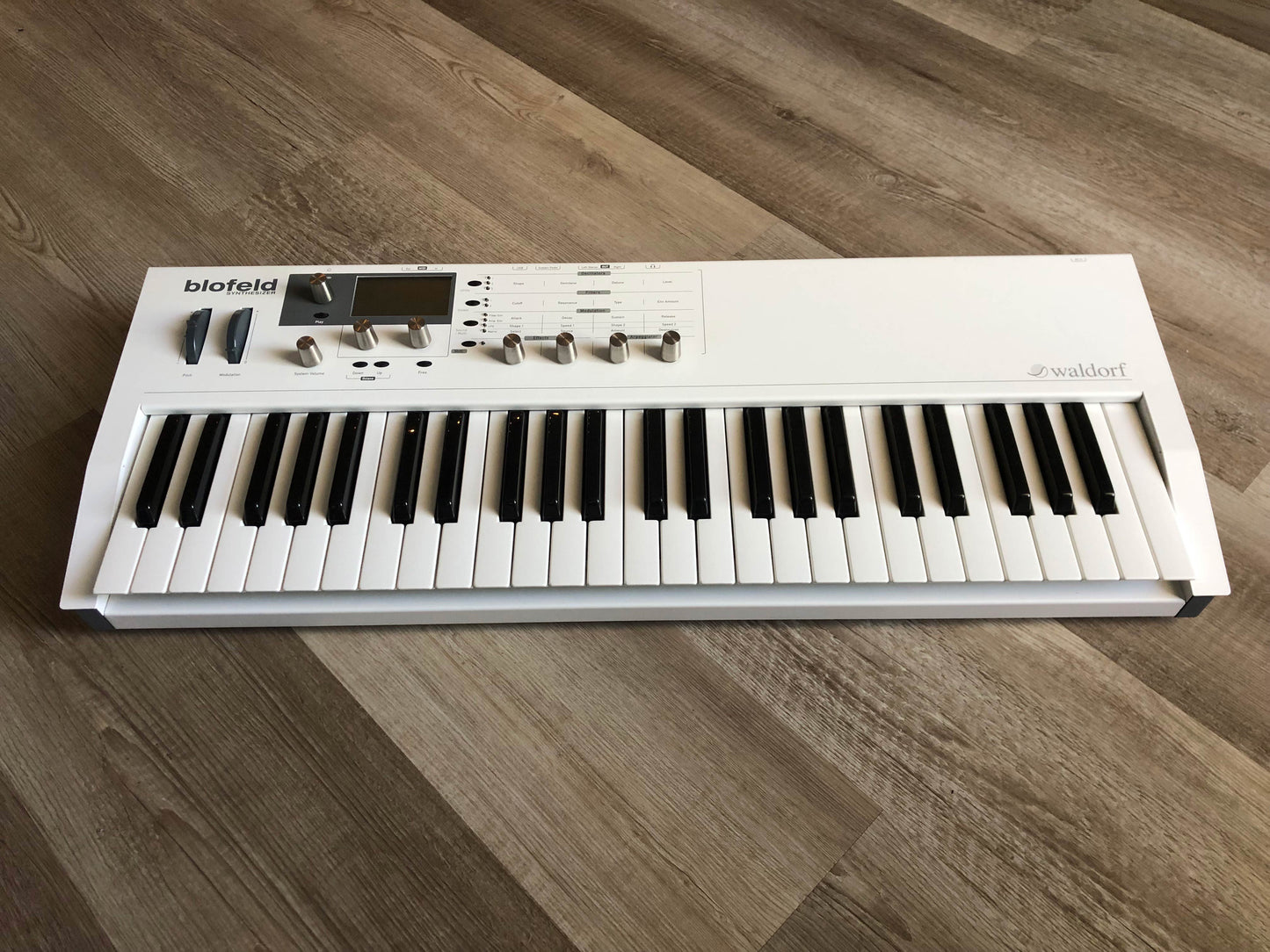 Waldorf Blofeld 49-Key Wavetable & Analog Modeling Synthesizer Mint w/ Original Box + Manual