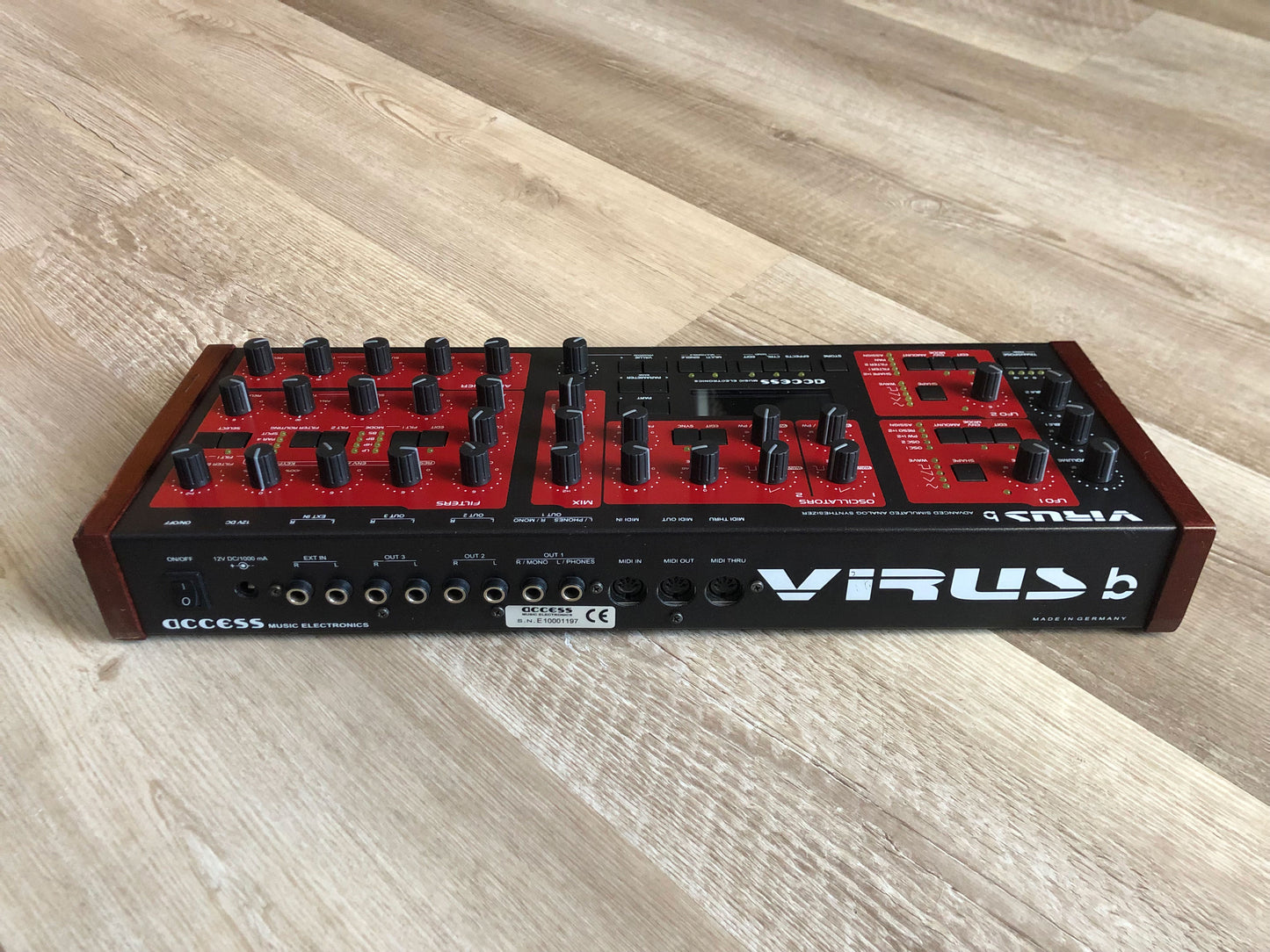 Access Virus B Desktop, All New Tacts, Power Filter Cap, Battery + PSU, OS 4.9