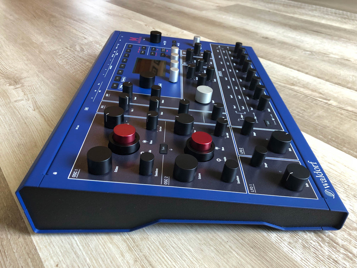 Waldorf M 8-Voice Wavetable Desktop Synthesizer w/ OG Box + PSU