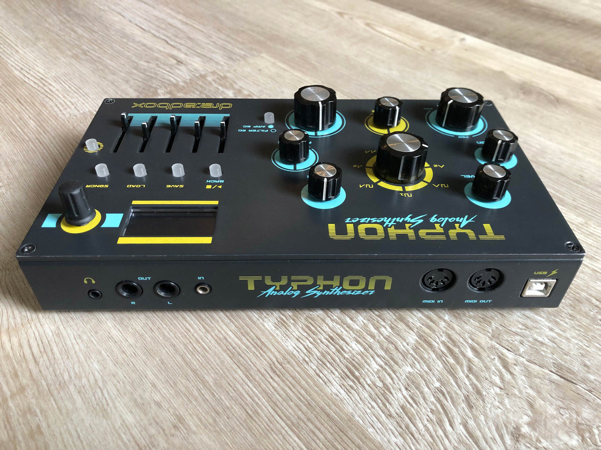 Dreadbox Typhon Analog Monosynth w/ DSP Effects & 5 ft USB Cable