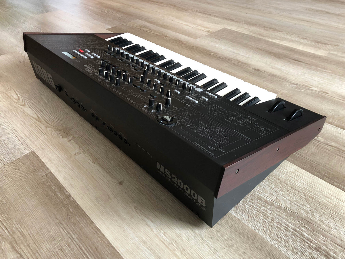 Korg MS2000B Gorgeous w/ Original Mic + PSU