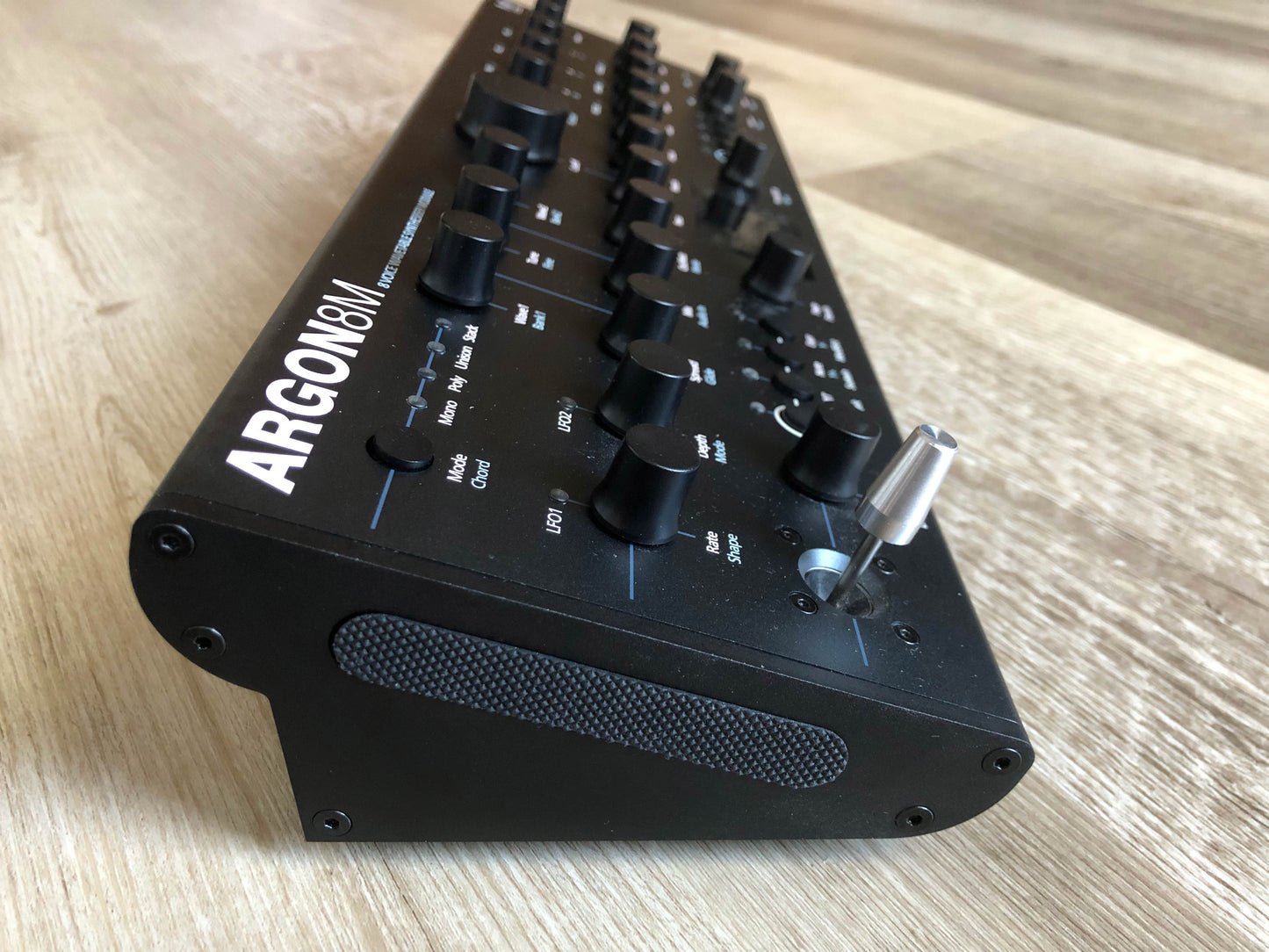 Modal Argon 8M Desktop / Rack Wavetable Synthesizer w/ the OG Box