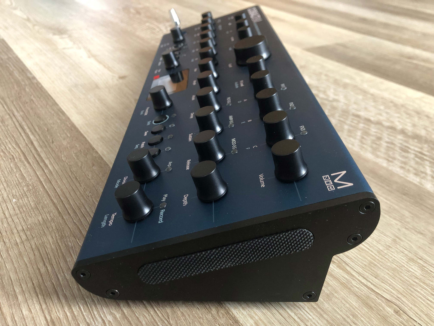 Modal Cobalt 8M Desktop / Rack Analog Modeling Synthesizer Mint w/ the OG Box