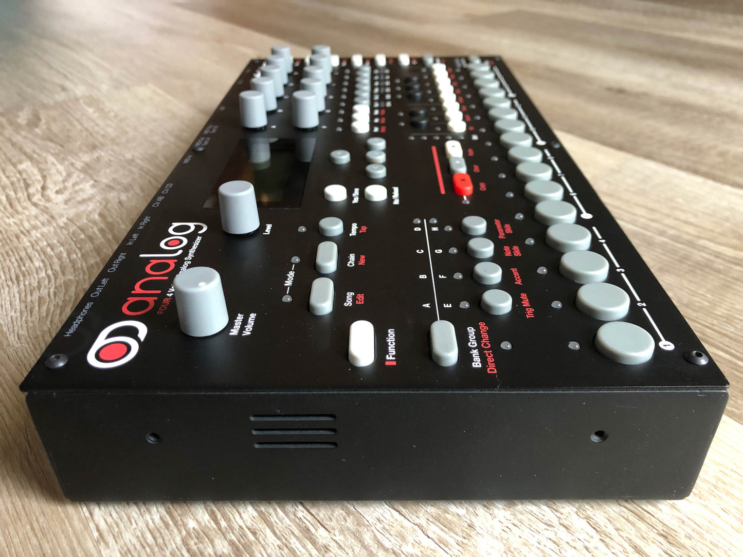 Elektron Analog Four MKI w/ OG PSU + New USB Cable