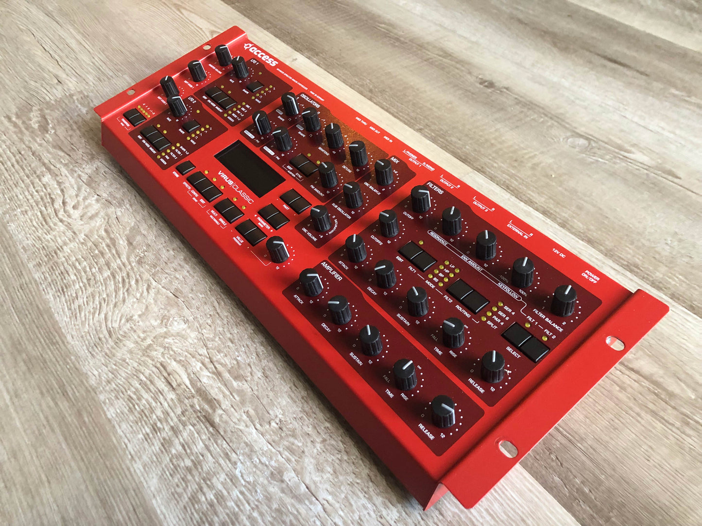 Access Virus Classic Rack (B), New Display, Power Filter Cap, Battery + PSU, OS 4.9