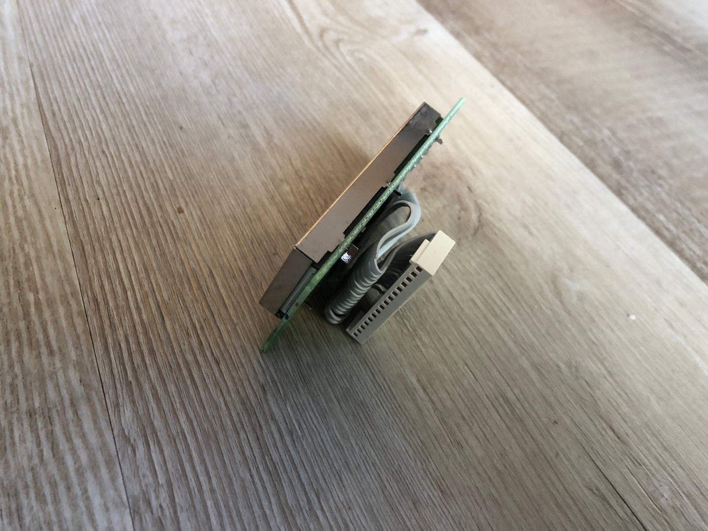 OEM Display for Access Virus B Desktop