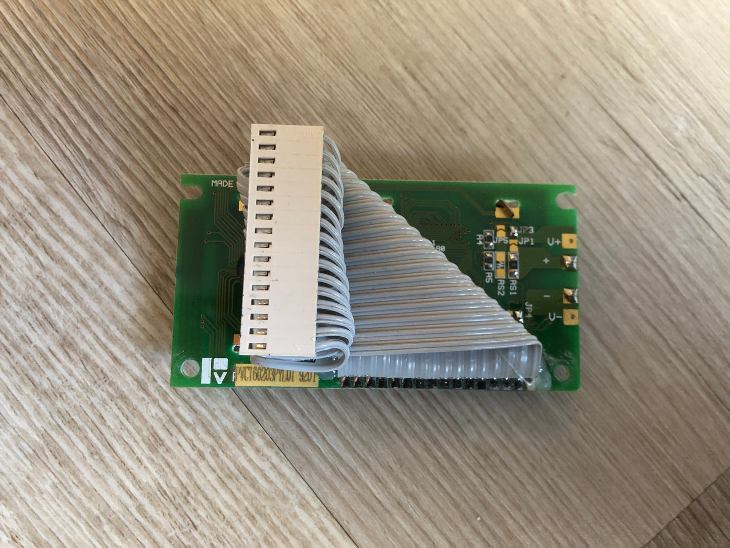 OEM Display for Access Virus B Desktop