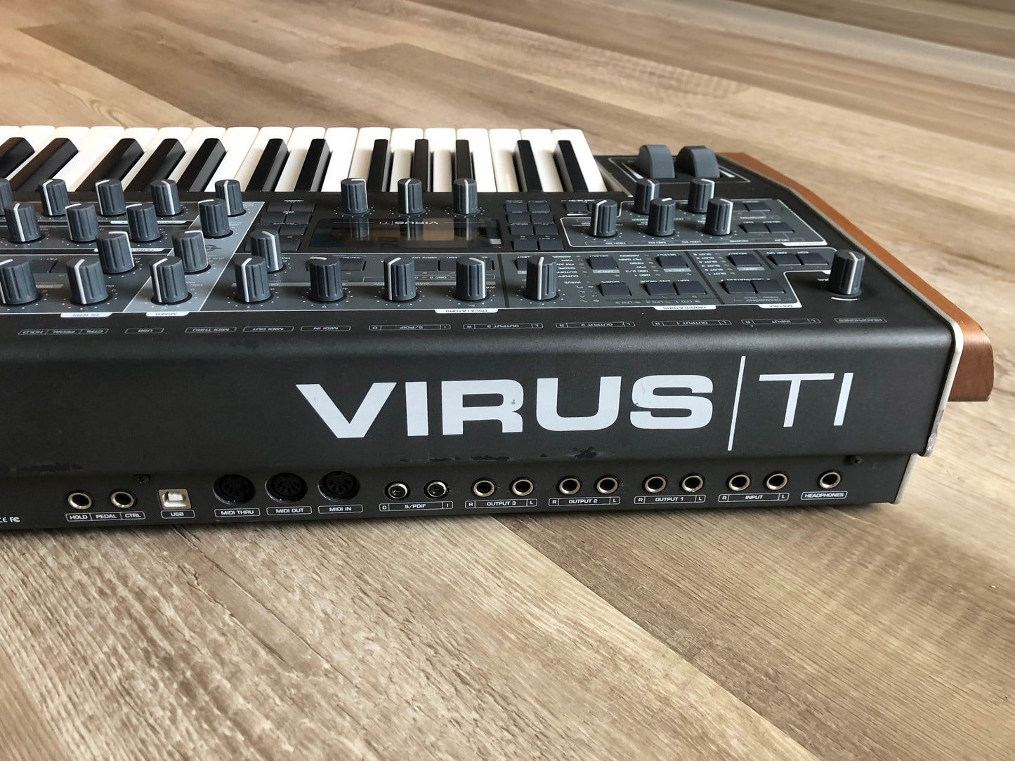 Access Virus TI2 61-Key Rescue w/ New Battery + PSU