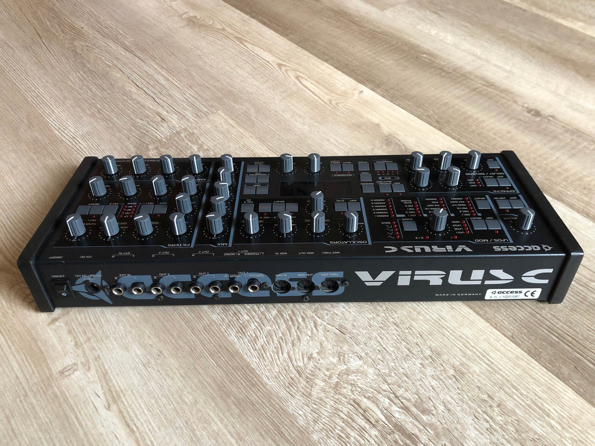Access Virus C Desktop w/ All New Tacts, Power Caps, Battery + Custom LUX PMVA Display & Walnut Wood Sides