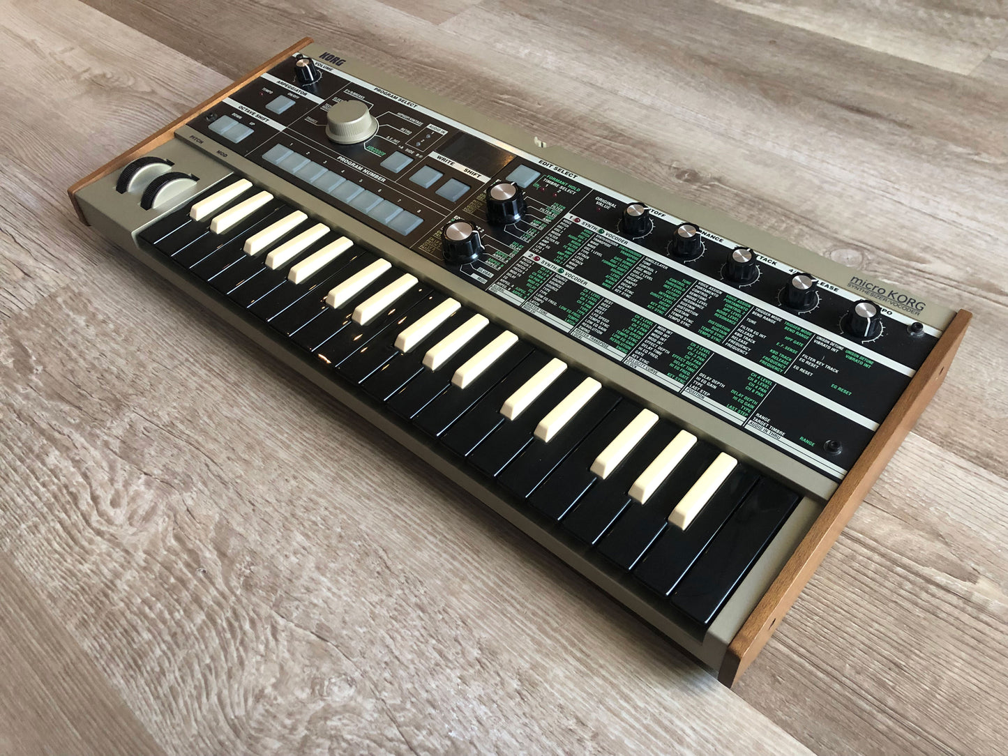 Limited Edition MicroKorg w/ OEM Mic, Aftermarket PSU, Excellent Condition