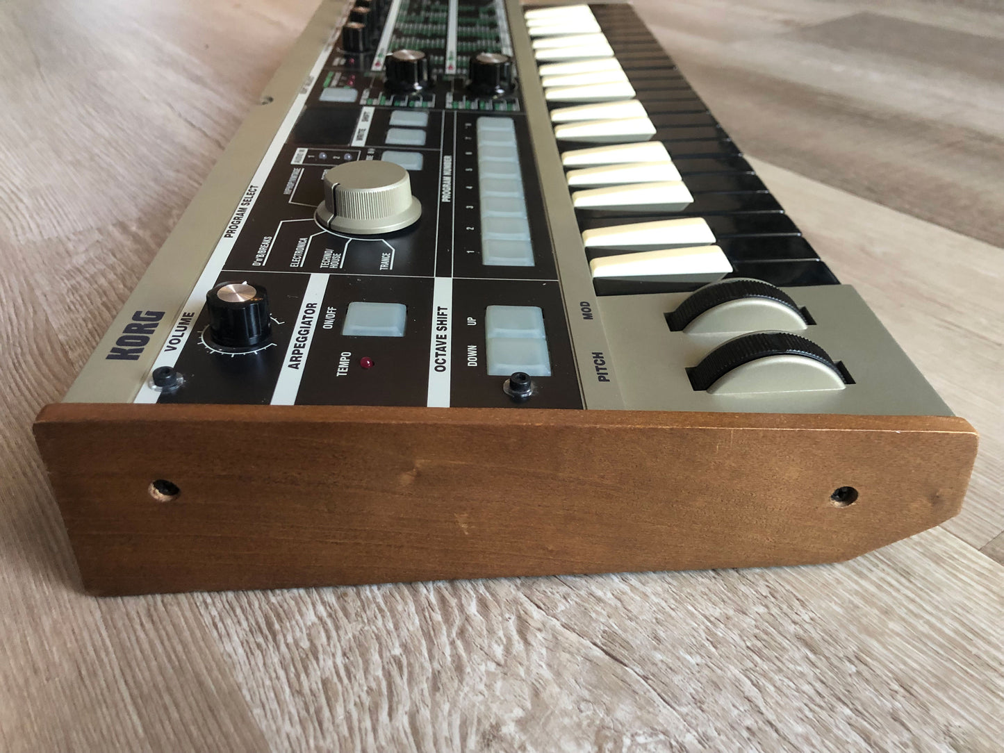 Limited Edition MicroKorg w/ OEM Mic, Aftermarket PSU, Excellent Condition