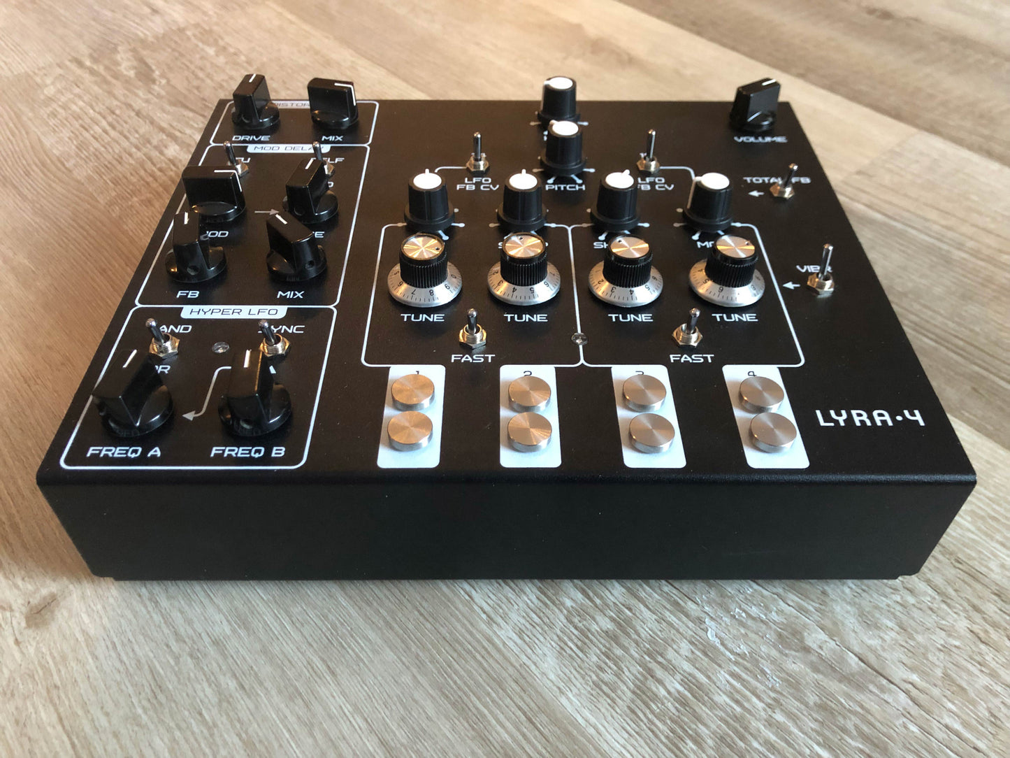 SOMA Laboratory Lyra-4 Organismic Synthesizer (Black) w/ Original Box