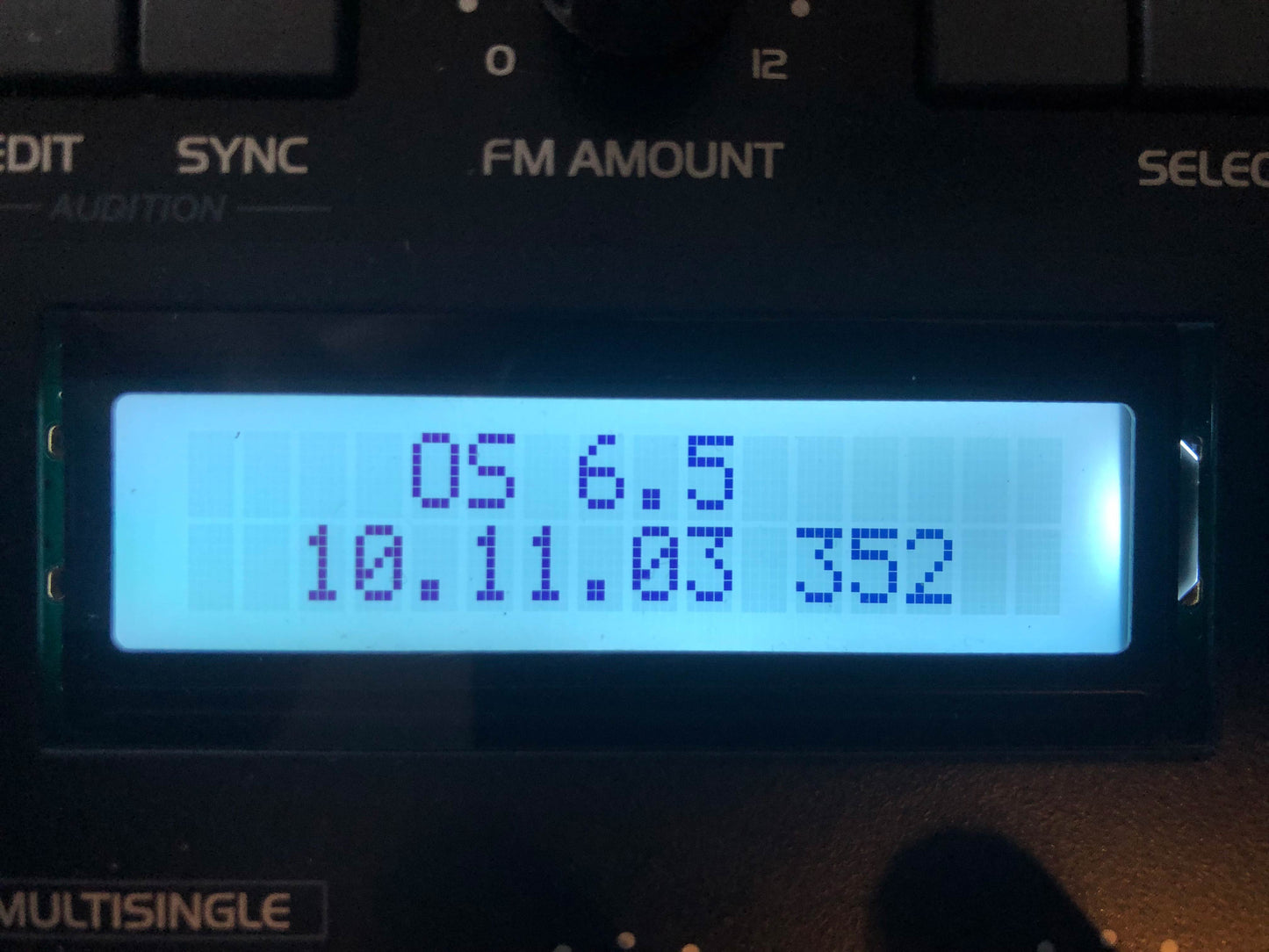 Access Virus C / B  Drop-In LCD Display Replacement (Black on White)