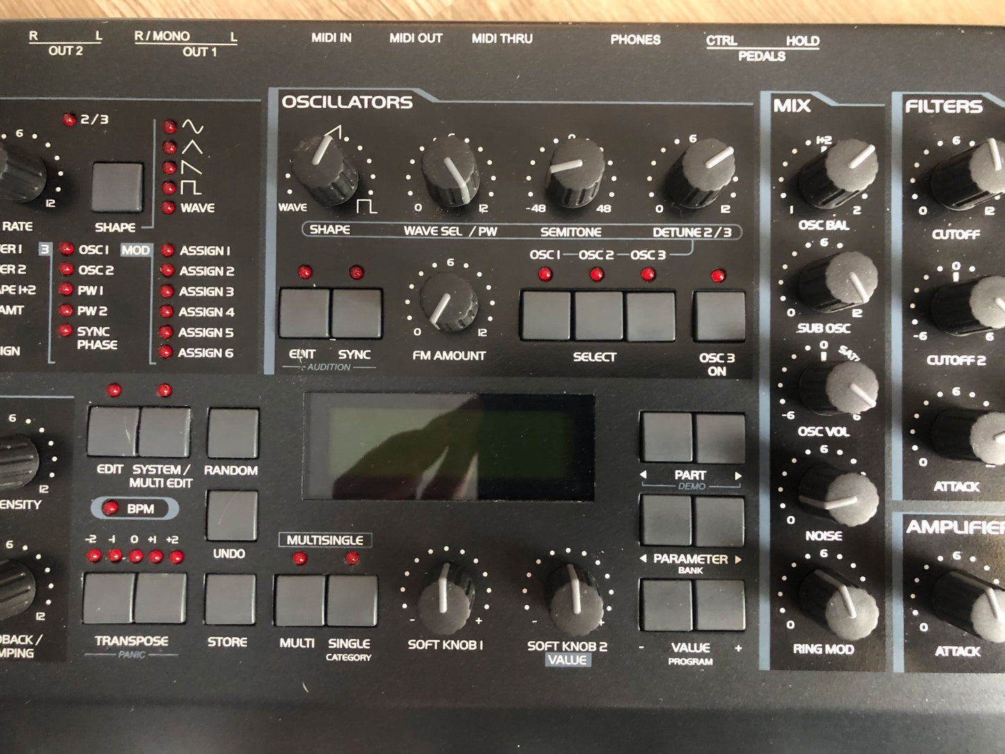 Access Virus KC 61-Key Flagship, All New Tacts, Power Filter Cap, Battery + PSU, OS 6.5