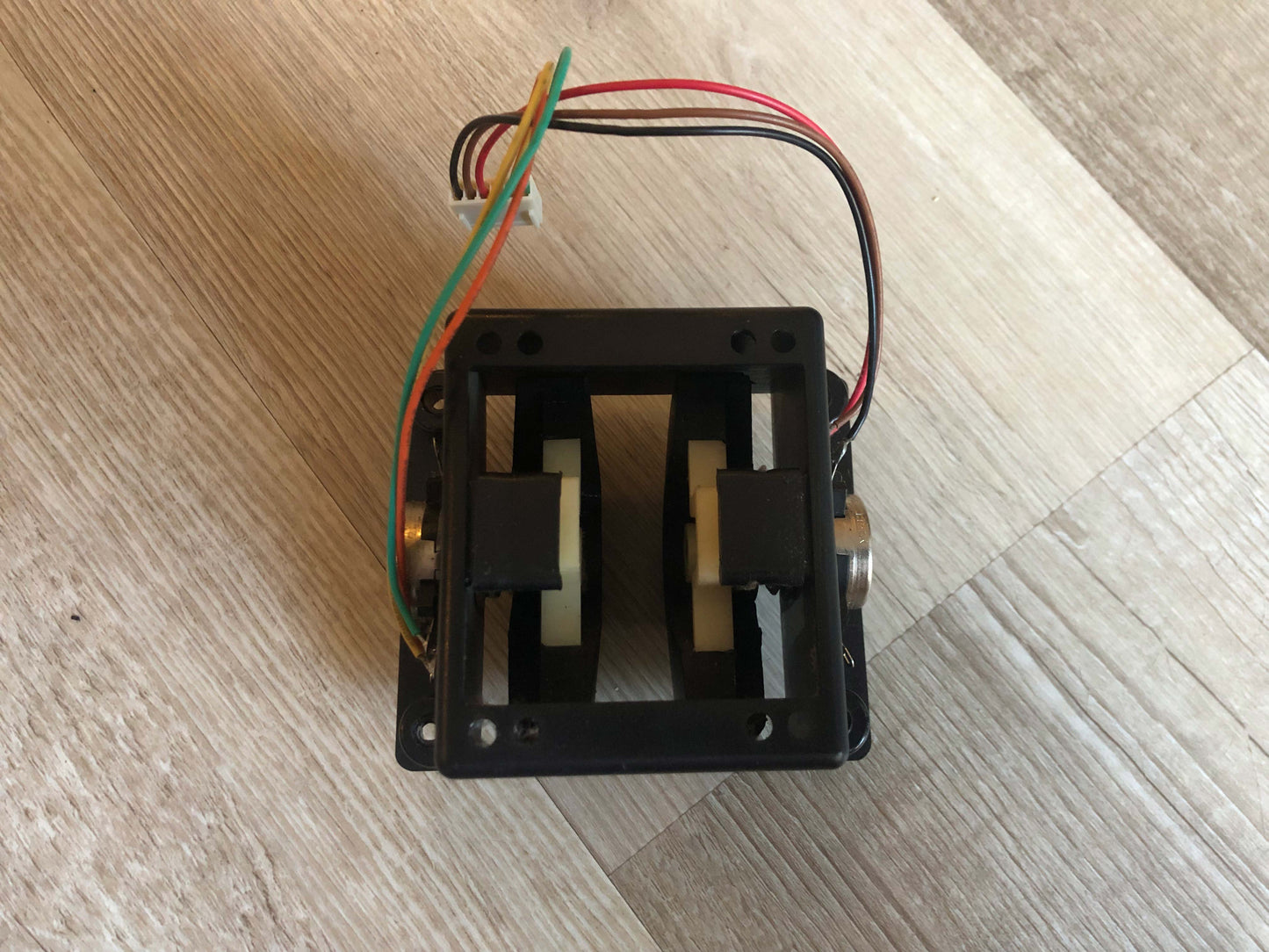 OEM Access Virus Pitch / Mod Wheel Assembly (KB, KC, Indigo)