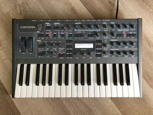 Access Virus TI2 Darkstar in Excellent Condition w/ OG USB Cable and Power Cable