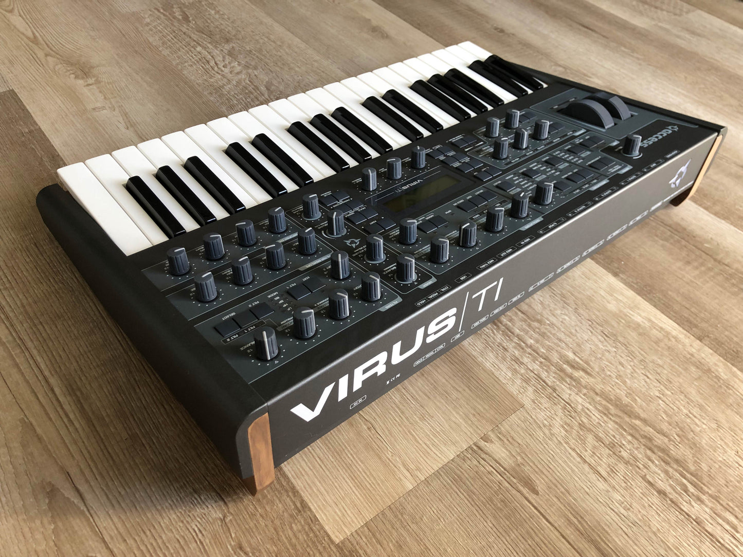 Access Virus TI2 Darkstar in Excellent Condition w/ OG USB Cable and Power Cable