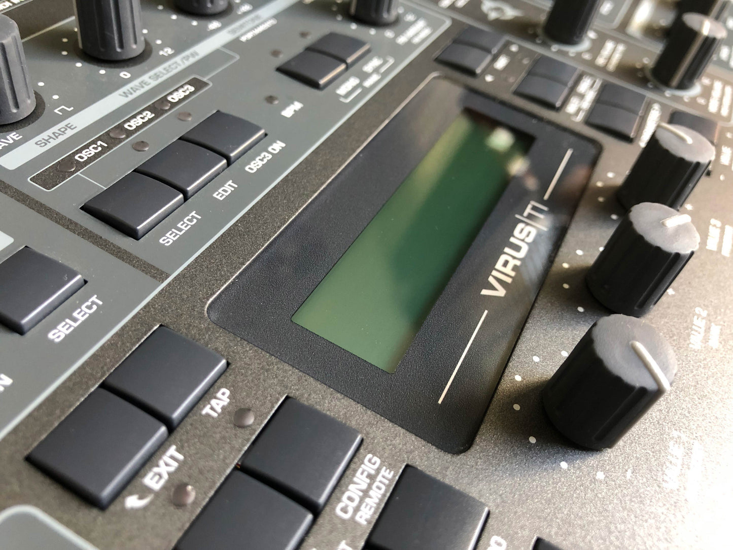 Access Virus TI2 Darkstar in Excellent Condition w/ OG USB Cable and Power Cable