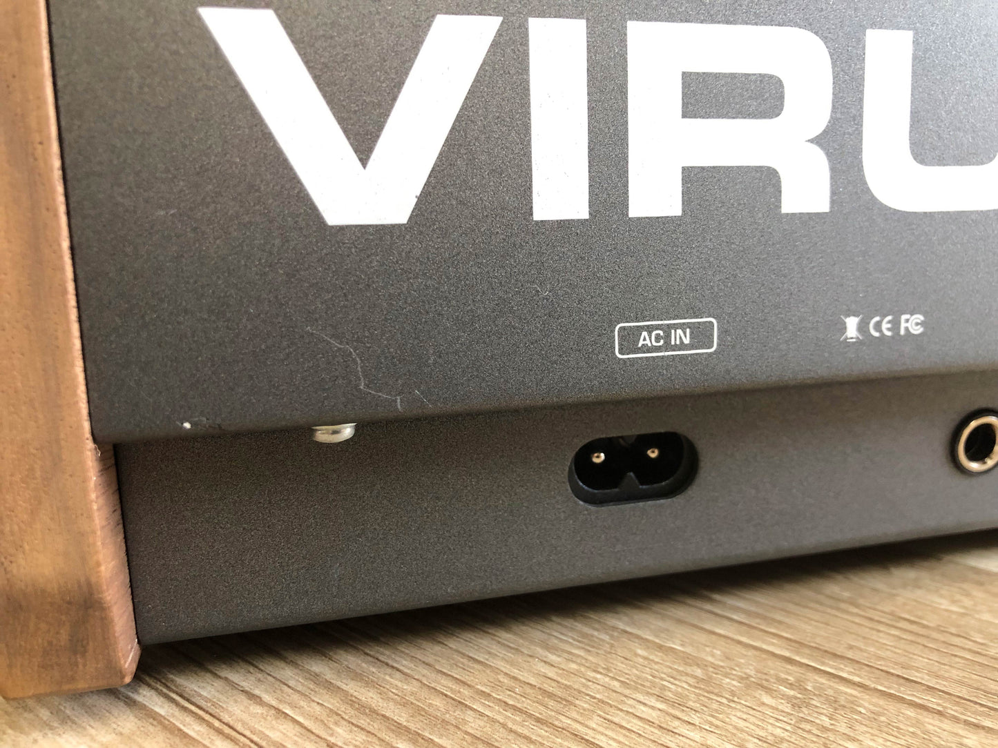 Access Virus TI2 Darkstar in Excellent Condition w/ OG USB Cable and Power Cable