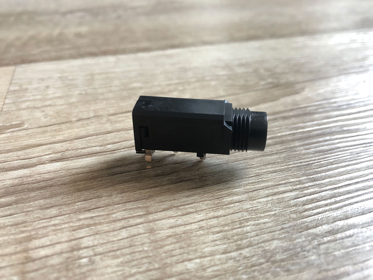 1/4 Inch TRS Phone Output Jack for Access Virus A, B, C, TI, TI2