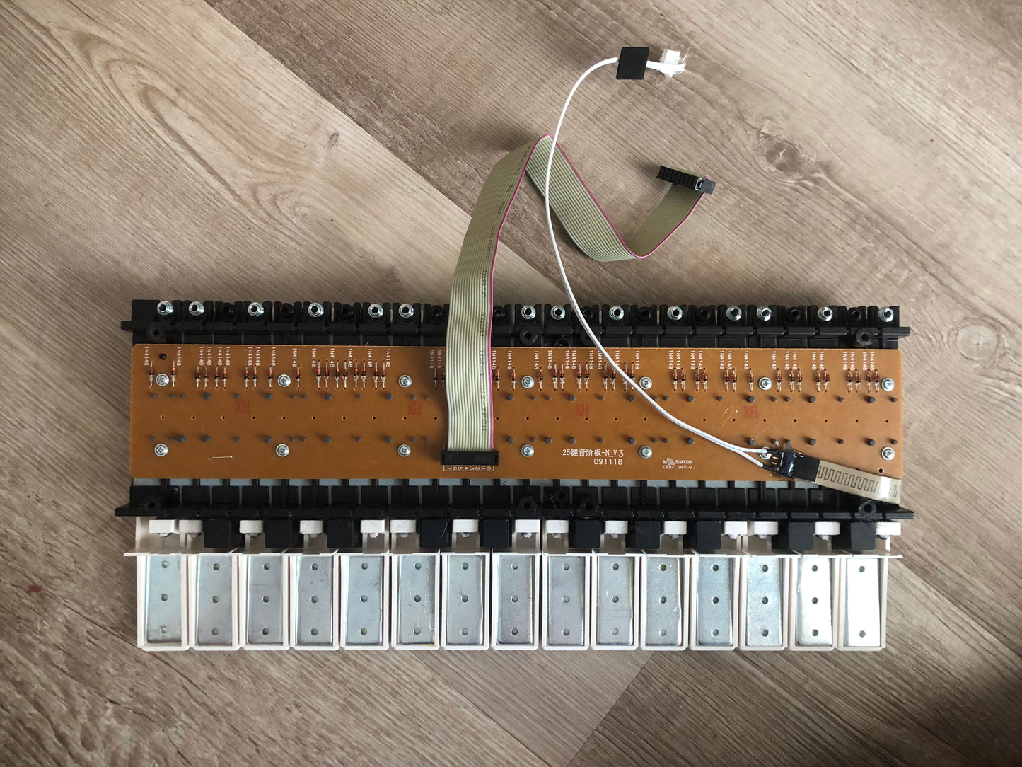 Arturia Minibrute OEM Keybed Assembly w/ Aftertouch (Keyboard)