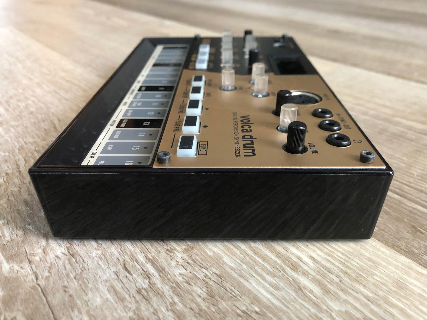 Korg Volca Drum Digital Percussion Synthesizer with Original Box