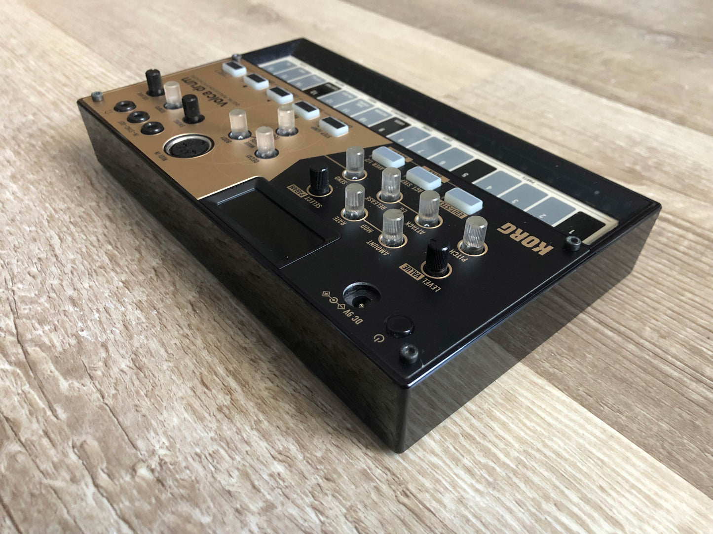 Korg Volca Drum Digital Percussion Synthesizer with Original Box