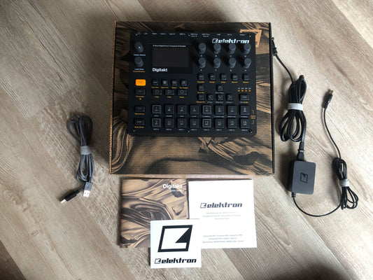Elektron Digitakt in Excellent Condition w/ OG PSU, Box, Packing, Manual