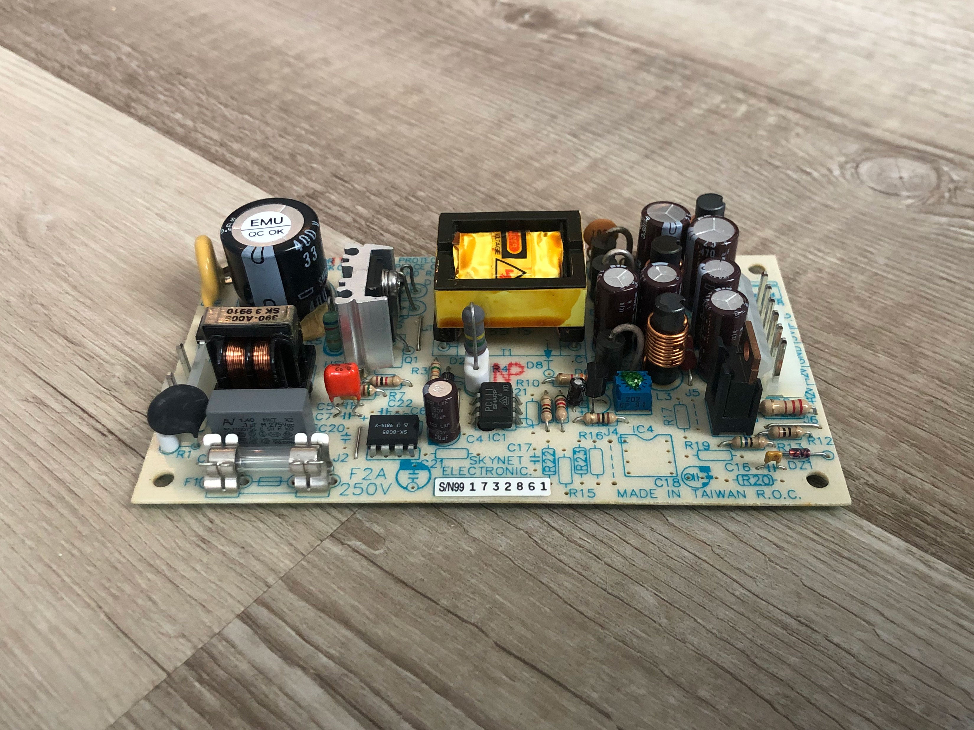 即配送 E-mu Systems Proteus 2000 電源コードセット 即配送 E-mu Systems Proteus 2000 電源コードセット