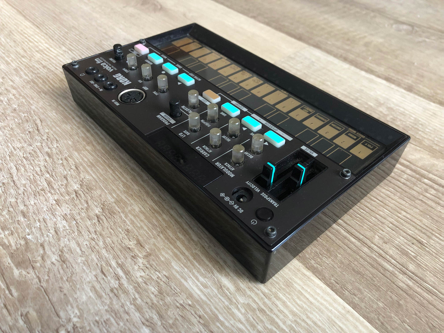 Korg Volca FM Digital Synthesizer / Sequencer with Original Box