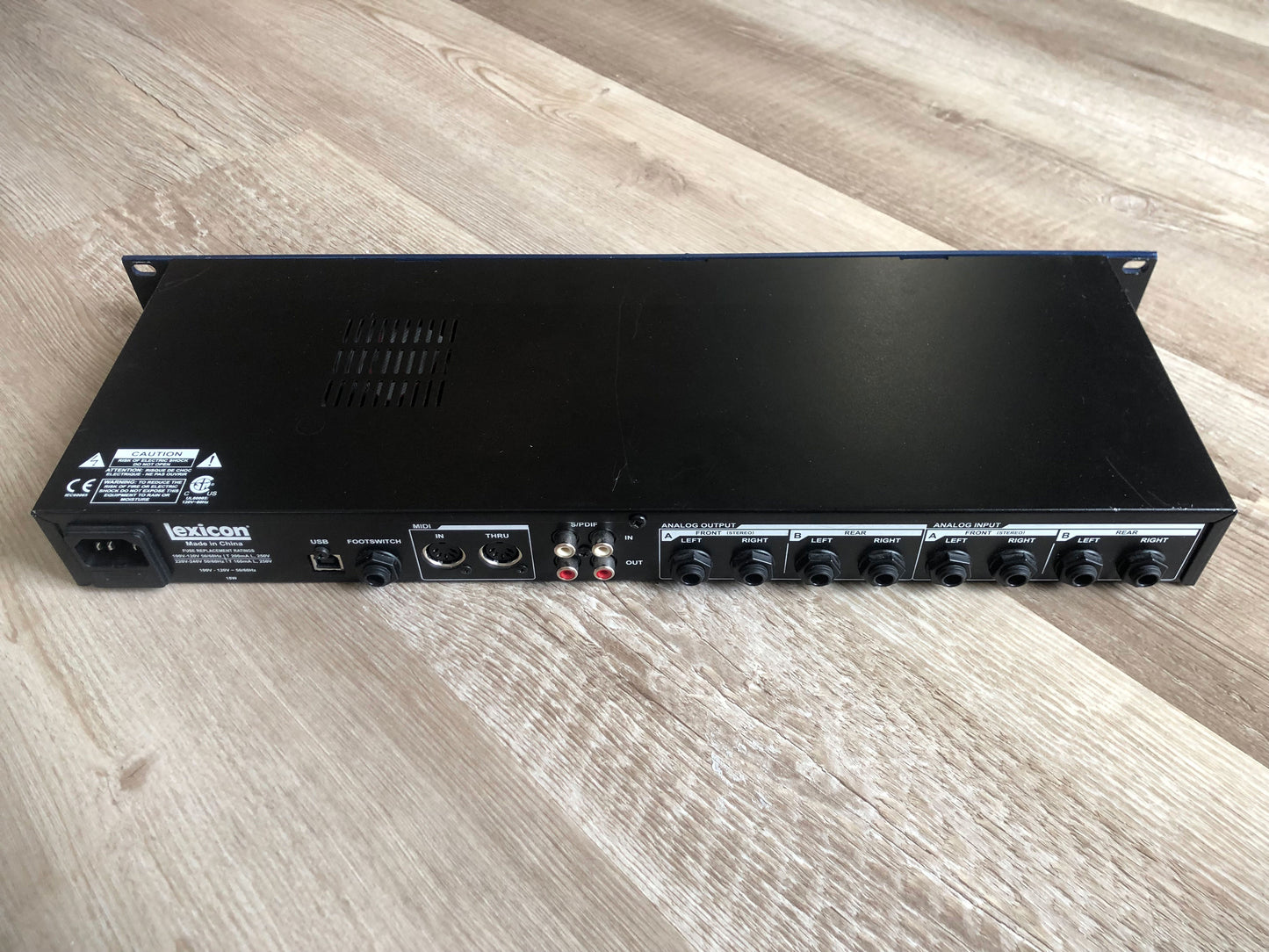 Lexicon MX400 Dual Stereo / Surround Rack Mount Reverb & FX Processor