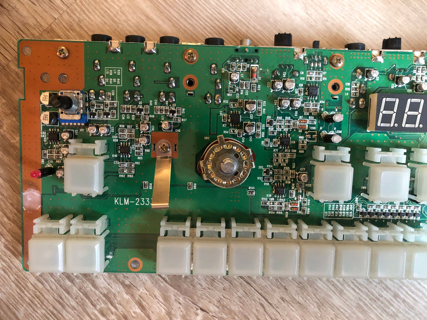 MicroKorg Main Board - Headphones Only / Main Outs Dead - READ!!