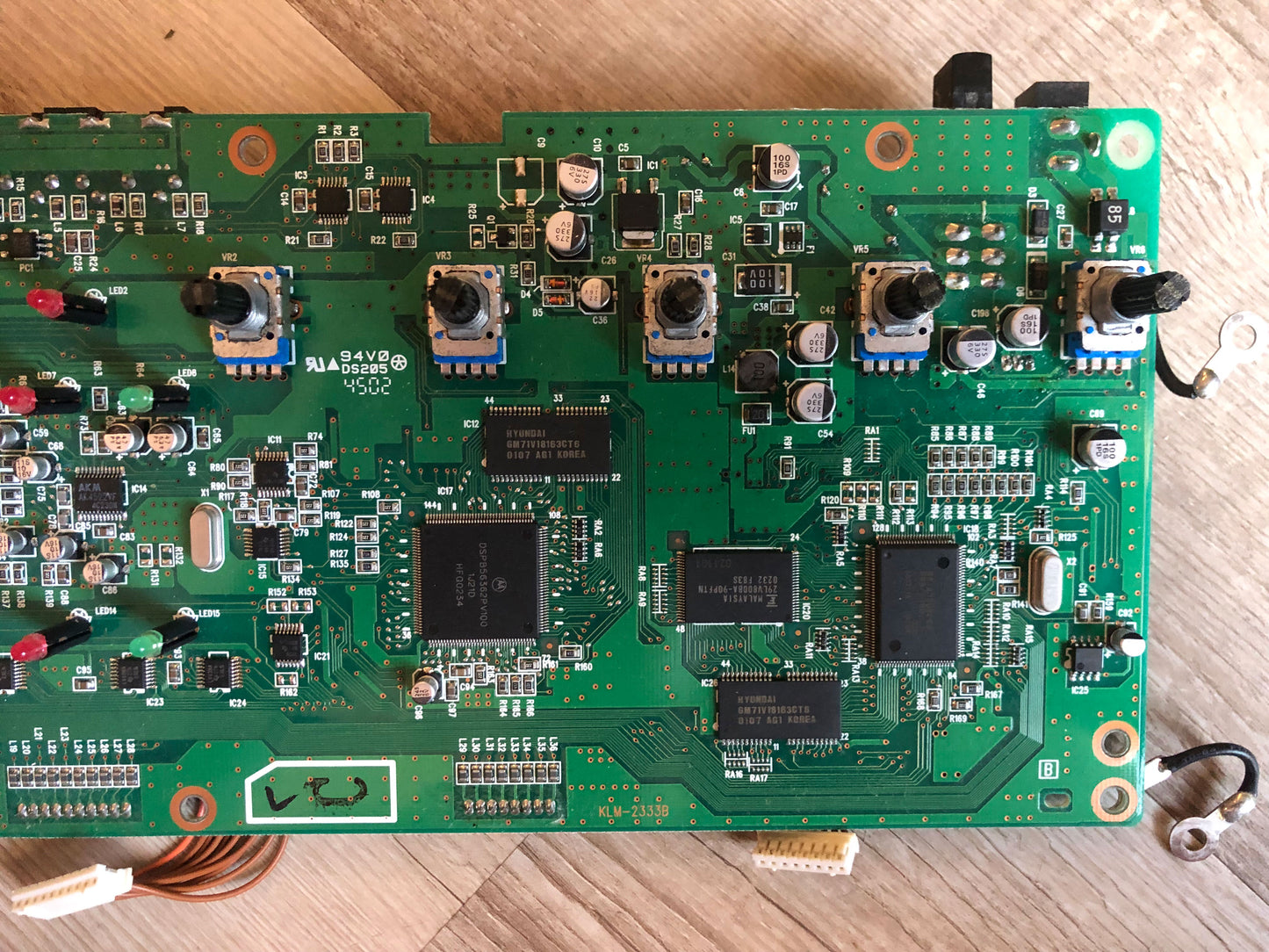 MicroKorg Main Board - Headphones Only / Main Outs Dead - READ!!