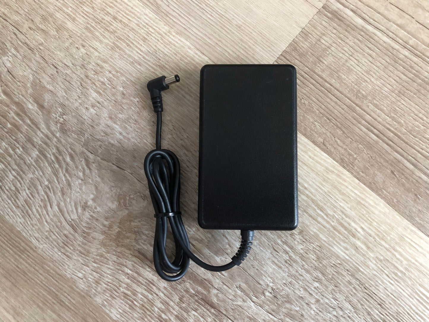 OEM Access Virus Indigo Power Supply