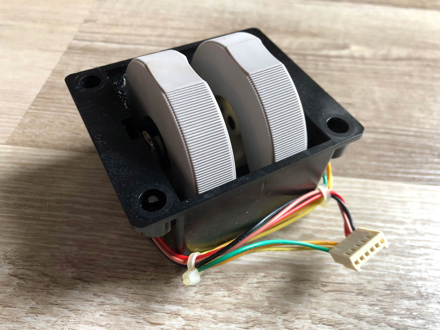 OEM Access Virus Pitch / Mod Wheel Assembly (TI Polar / TI2 Polar)