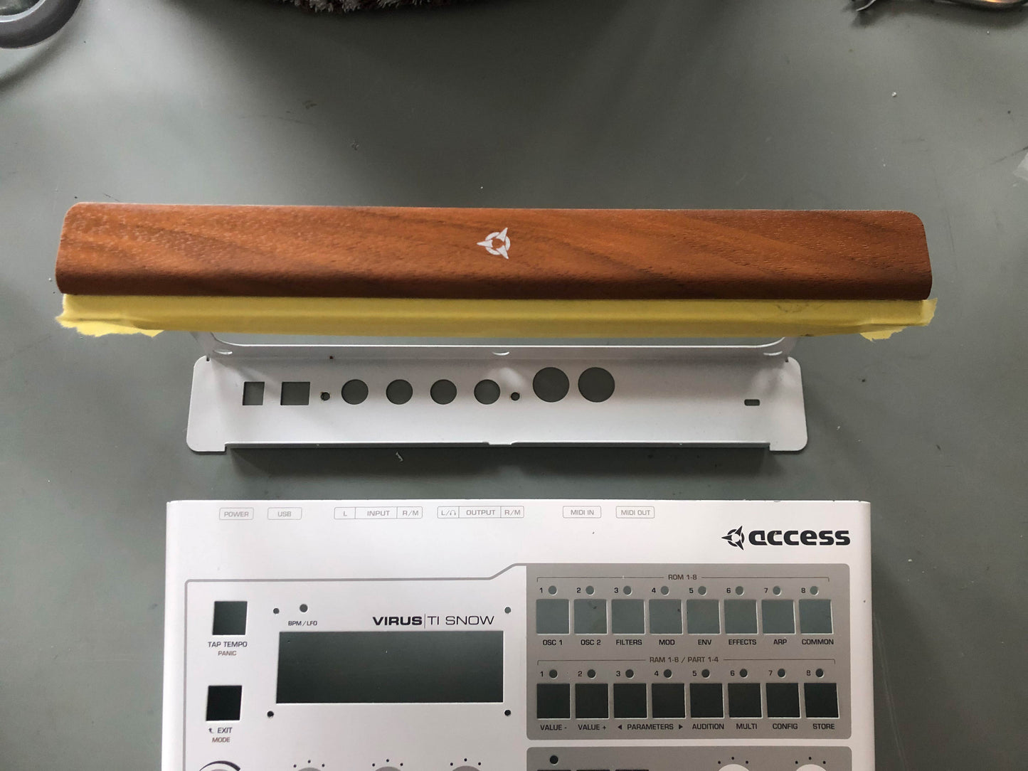 Access Virus TI Snow, All New Tacts & New Battery, w/ PSU + USB Cable