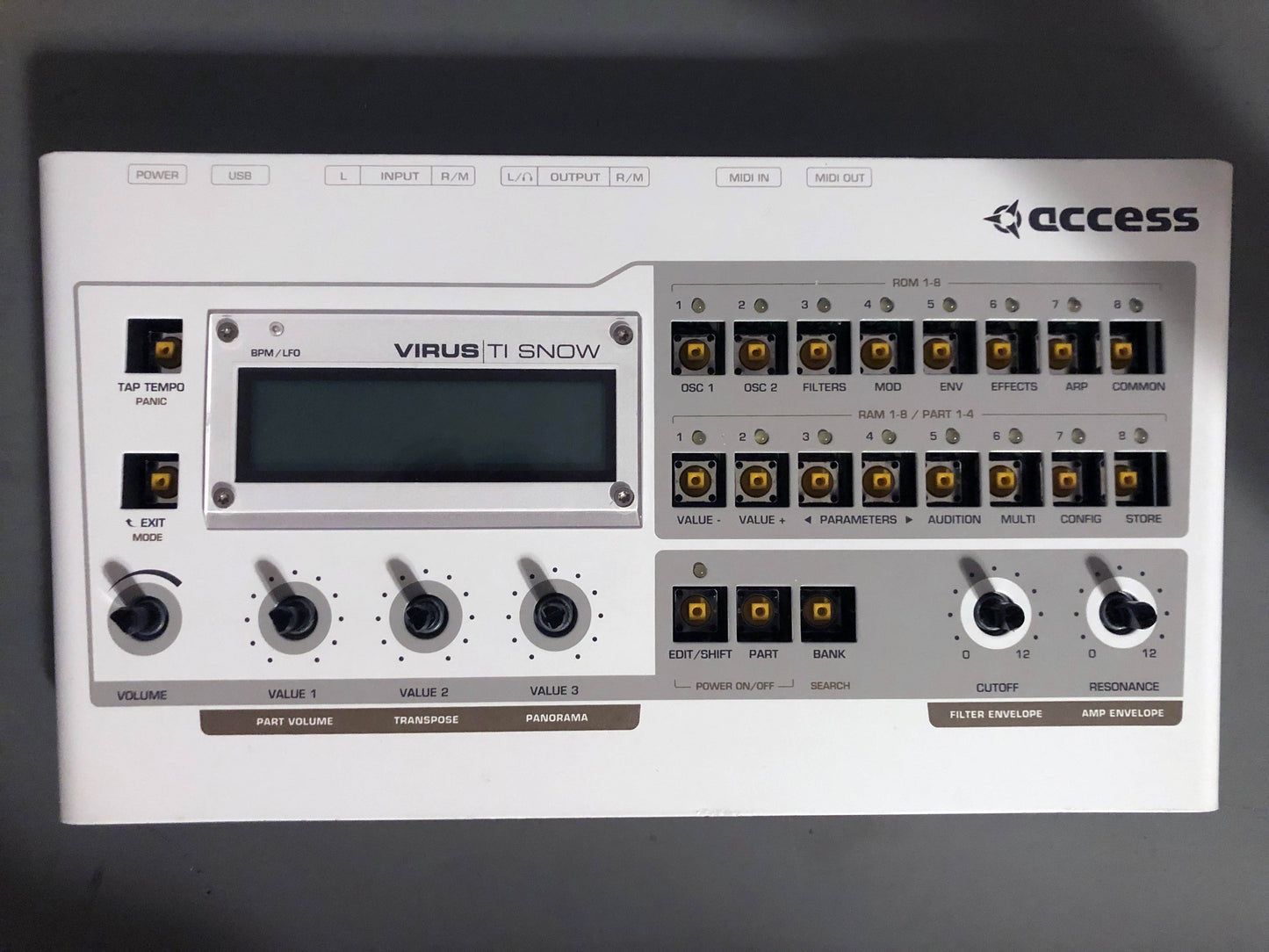 Access Virus TI Snow, All New Tacts & New Battery, w/ PSU + USB Cable