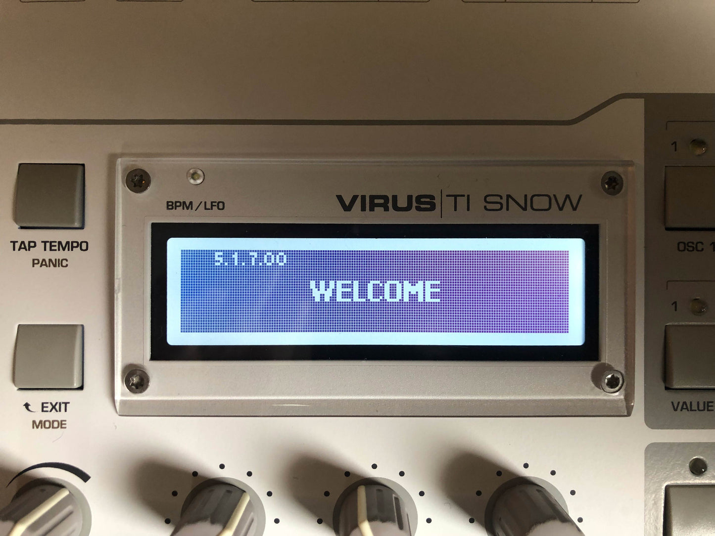 Access Virus TI Snow, All New Tacts & New Battery, w/ PSU + USB Cable