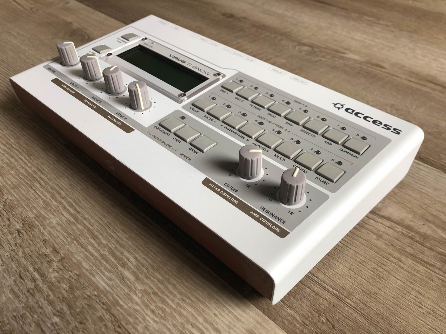 Access Virus TI Snow, All New Tacts & New Battery, w/ PSU + USB Cable