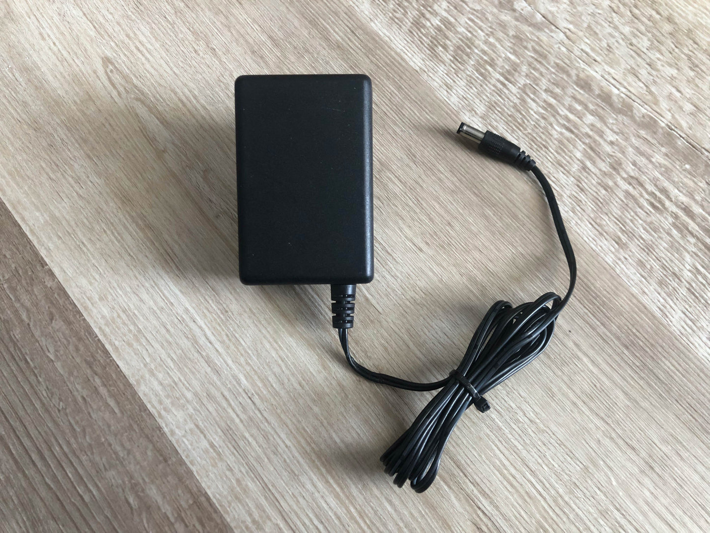 Access Virus TI Snow Power Supply (Aftermarket) 12V 1.5A