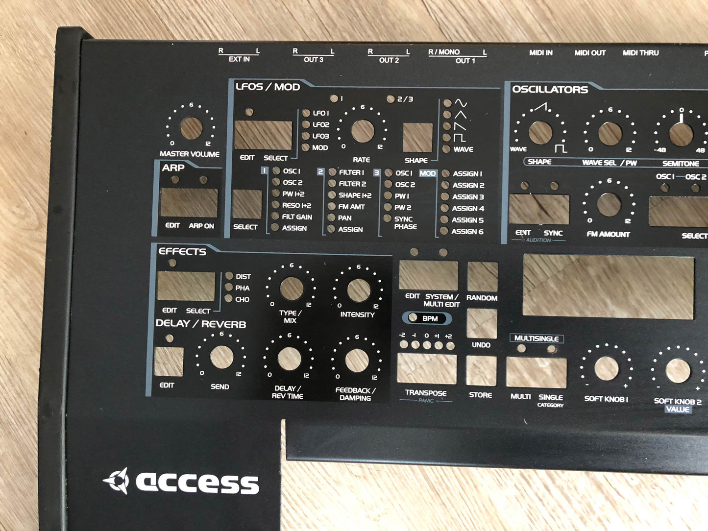 OEM Access Virus KC Faceplate w/ Side Panels